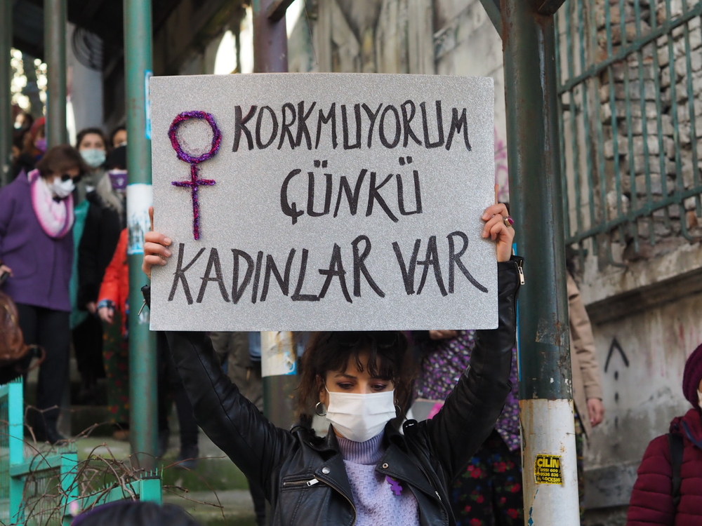 Heryasta | Kadın Mücadelesinin Günü: 8 Mart